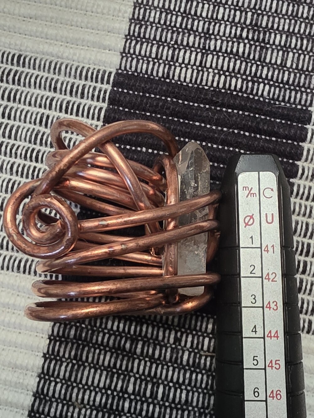 Handcrafted Handwrapped Copper Wire Wrapped Ring with Clear Quartz Crystal - Picture 14 of 15